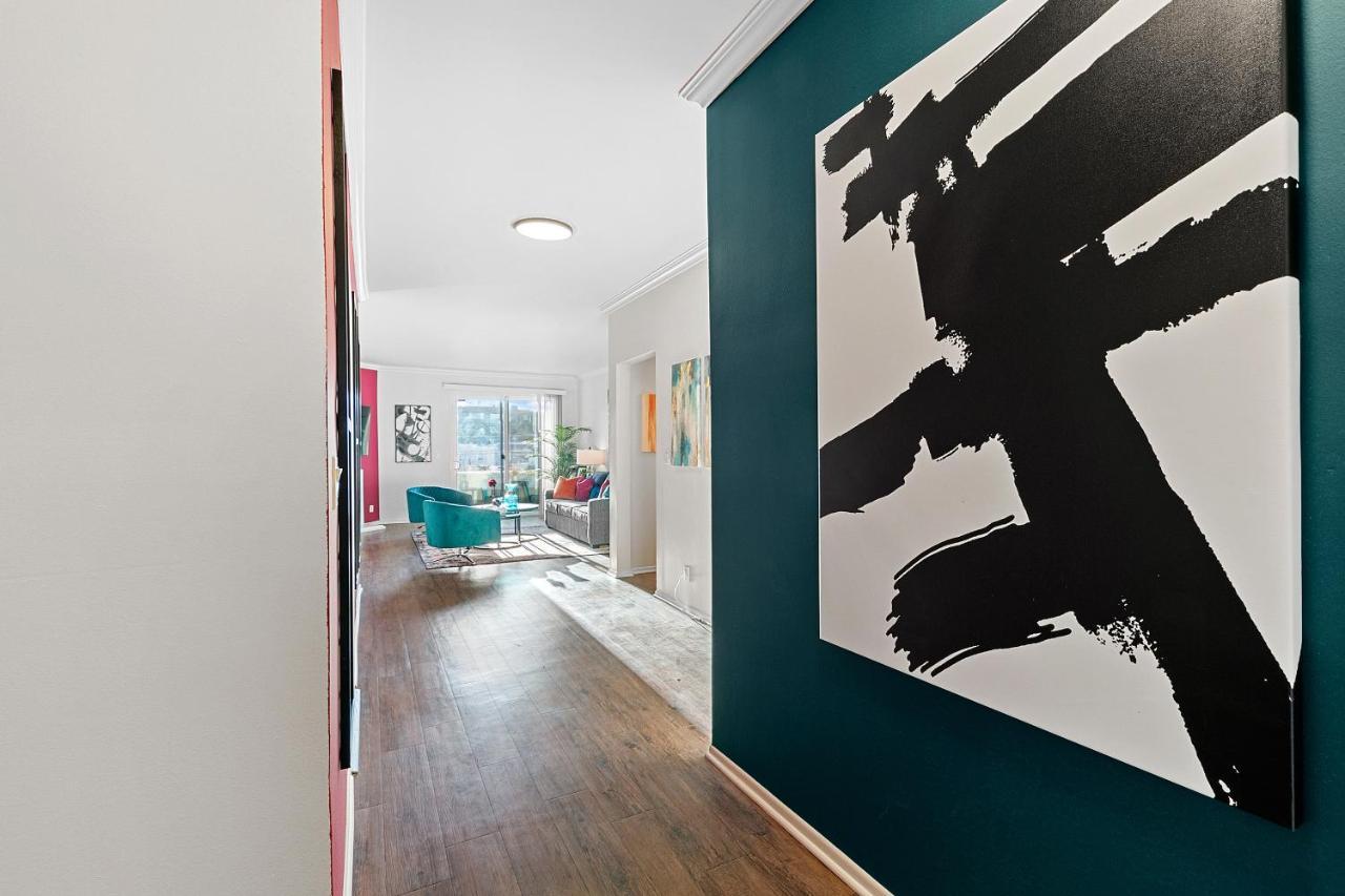 Beverly Hills Chic 2 Bed 2Bath With Patio And Parking 309 Los Angeles Exteriör bild